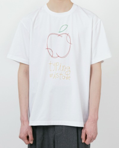 [TYPING MISTAKE] APPLE EMBROIDERY STITCH T-SHIRTS (WHITE)