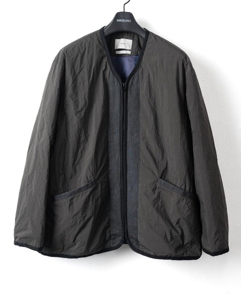 [OURSELVES] DYED NYLON LINNER JACKET (CHARCOAL)