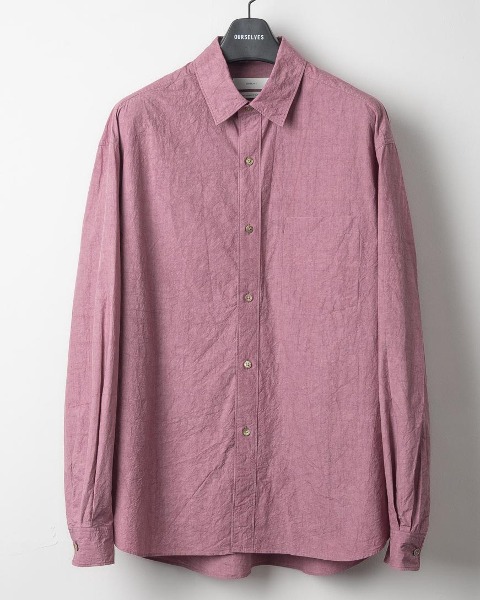 [OURSELVES] TEXTURE TYPEWRITER RELAXED SHIRTS (DUSTY PINK)