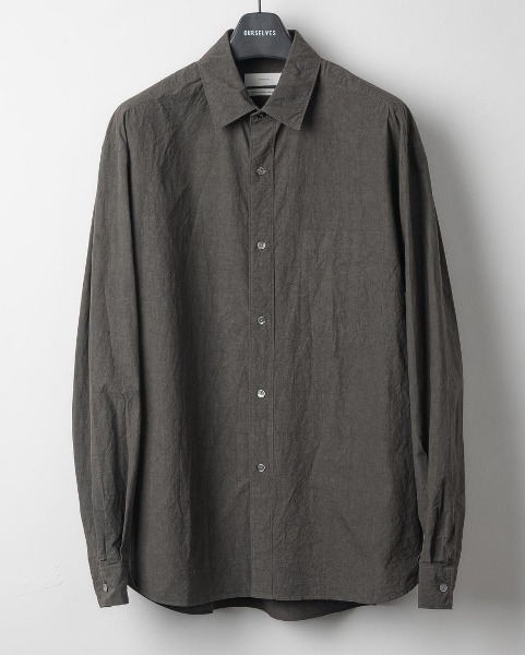 [OURSELVES] TEXTURE TYPEWRITER RELAXED SHIRTS (CHARCOAL)